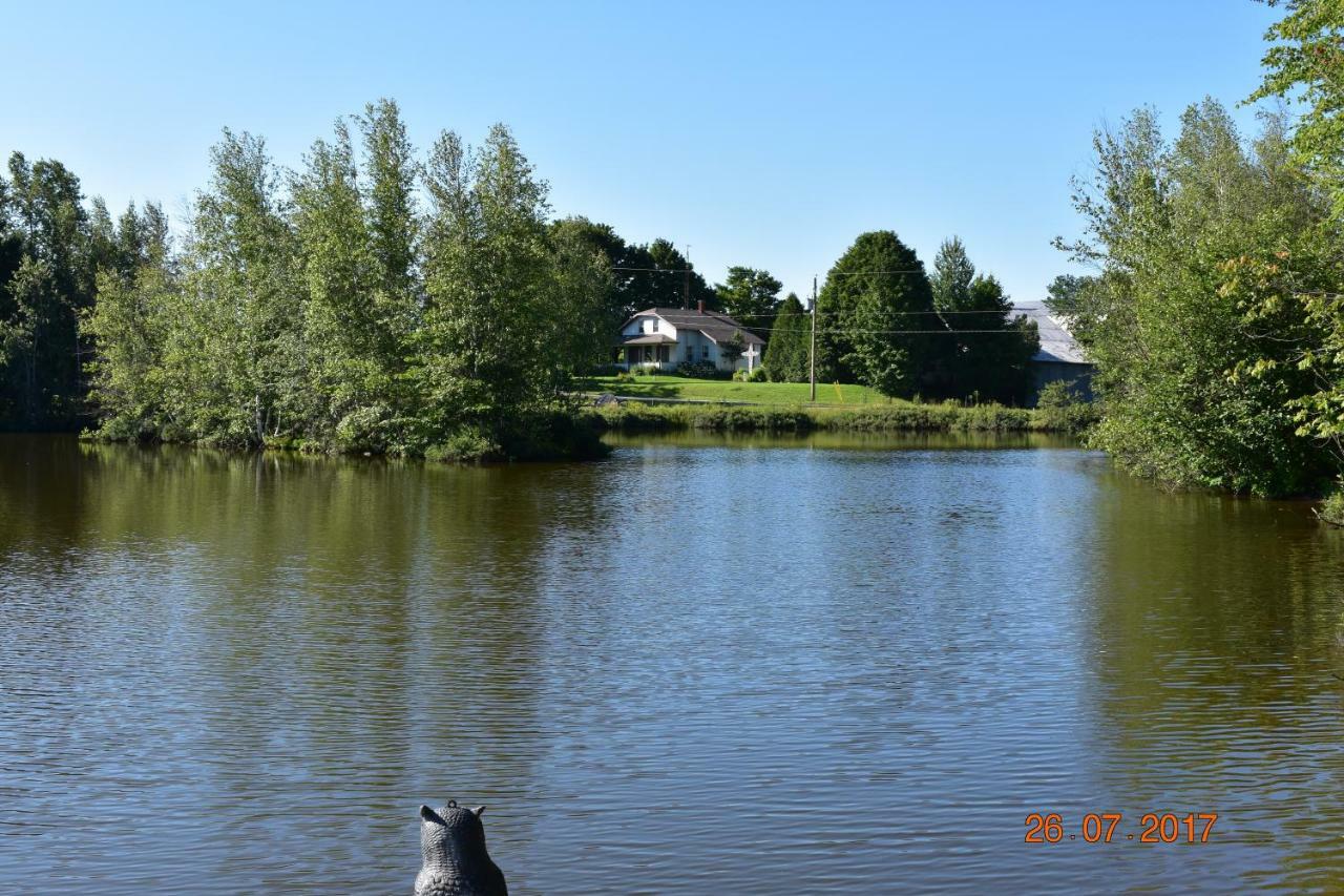 Domaine Henri-Daze Villa Saint-Pierre-Baptiste Buitenkant foto
